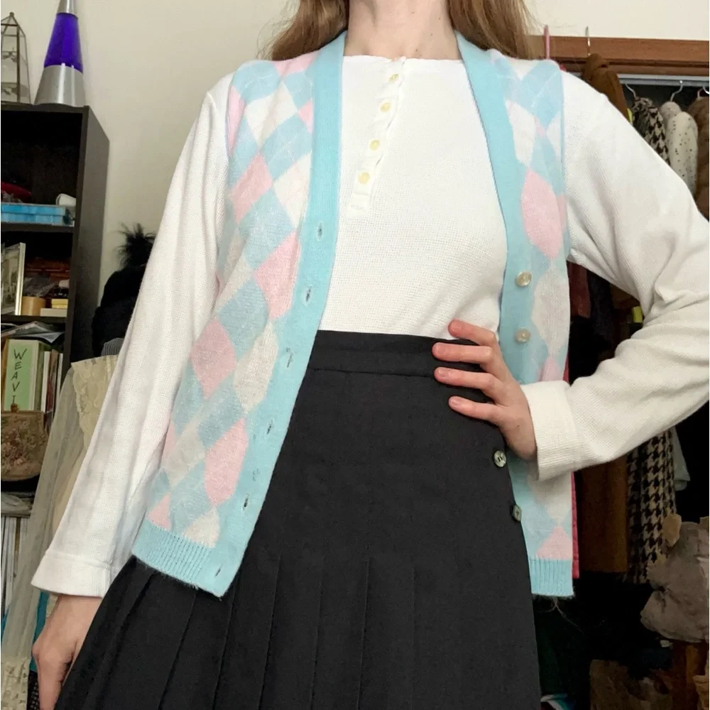 80s Brownstone Studio NY Pastel Argyle Knit Sweater Vest - Picture 6 of 13